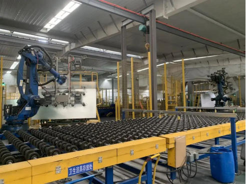 同心戰(zhàn)“疫”,守護(hù)月圓——安彩高科打響疫情防控和安全生產(chǎn)“雙線戰(zhàn)疫”